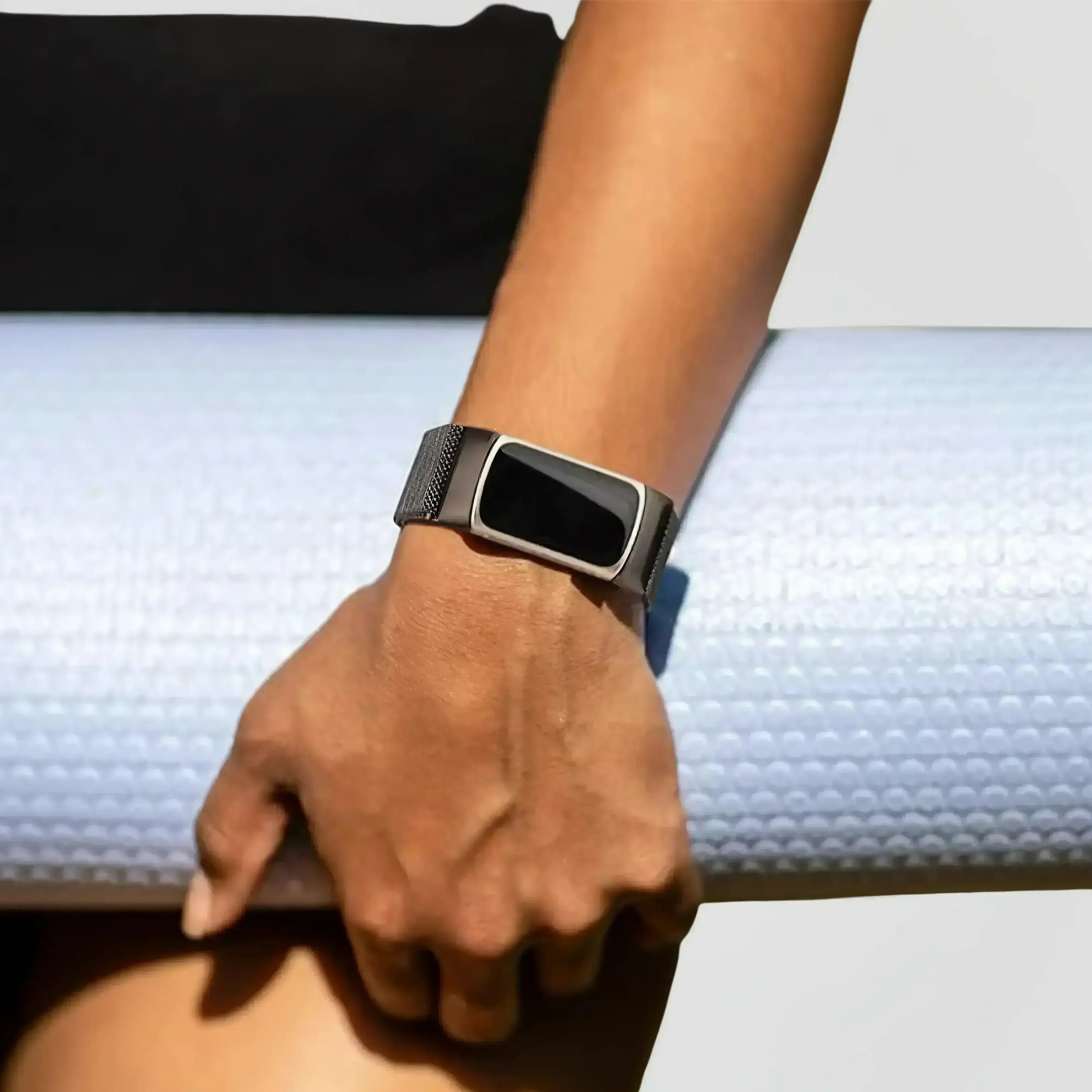 Image of Lurea — Magnetic Milanese — Fitbit Charge 3/4 - Nothing but Bands