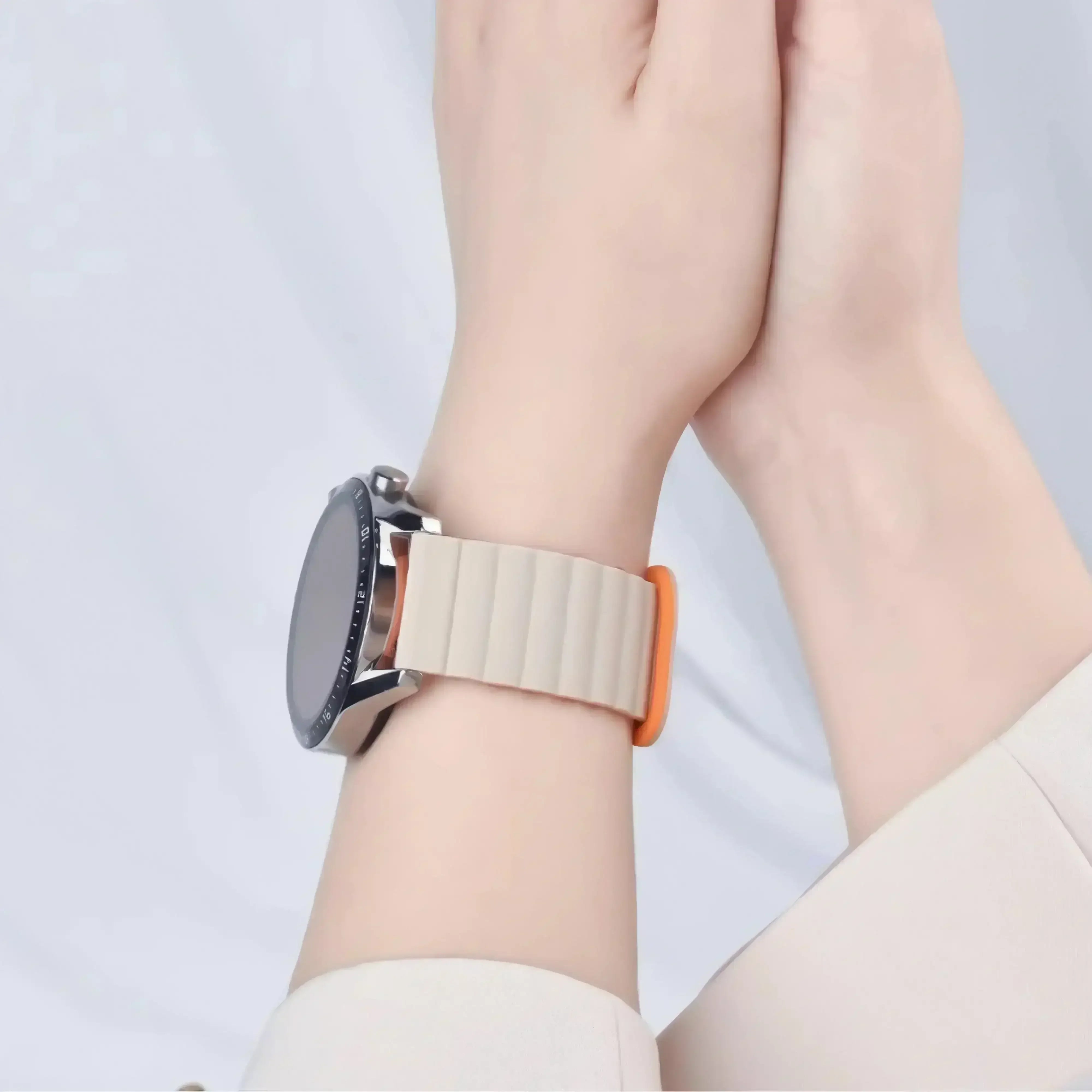 Image of Rovan — Magnetic Silicone Sport Band — Quick Release 22mm - Nothing but Bands