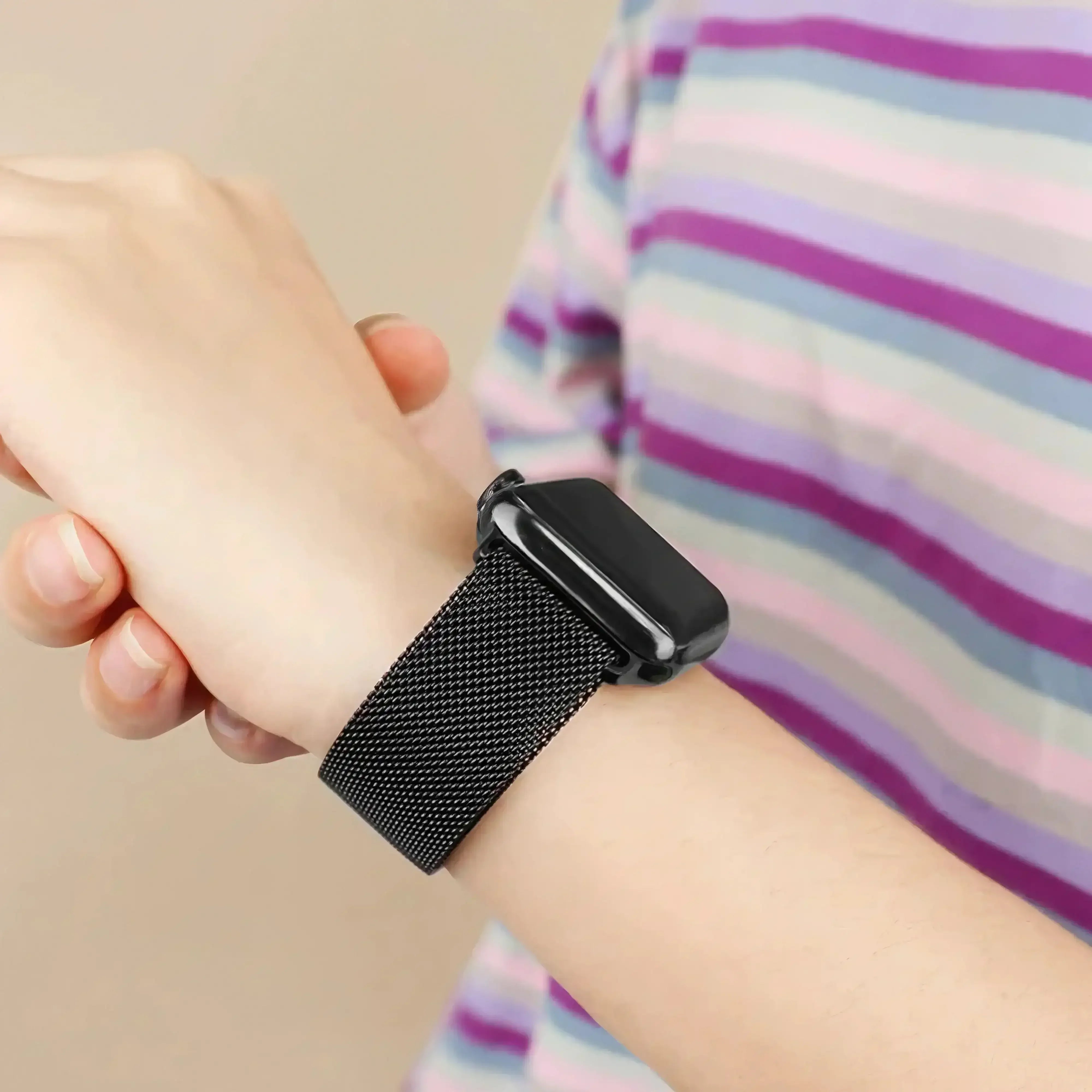 Image of Vayra — Magnetic Milanese — Apple Watch - Nothing but Bands