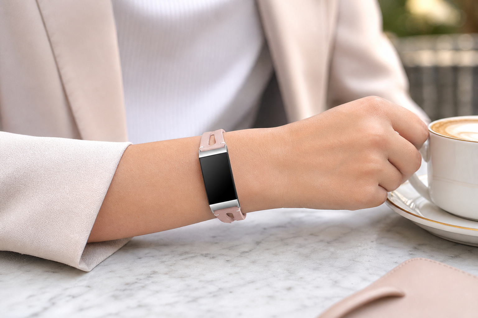 Image of Leora — Cinturino in vera pelle — Fitbit Charge 3/4